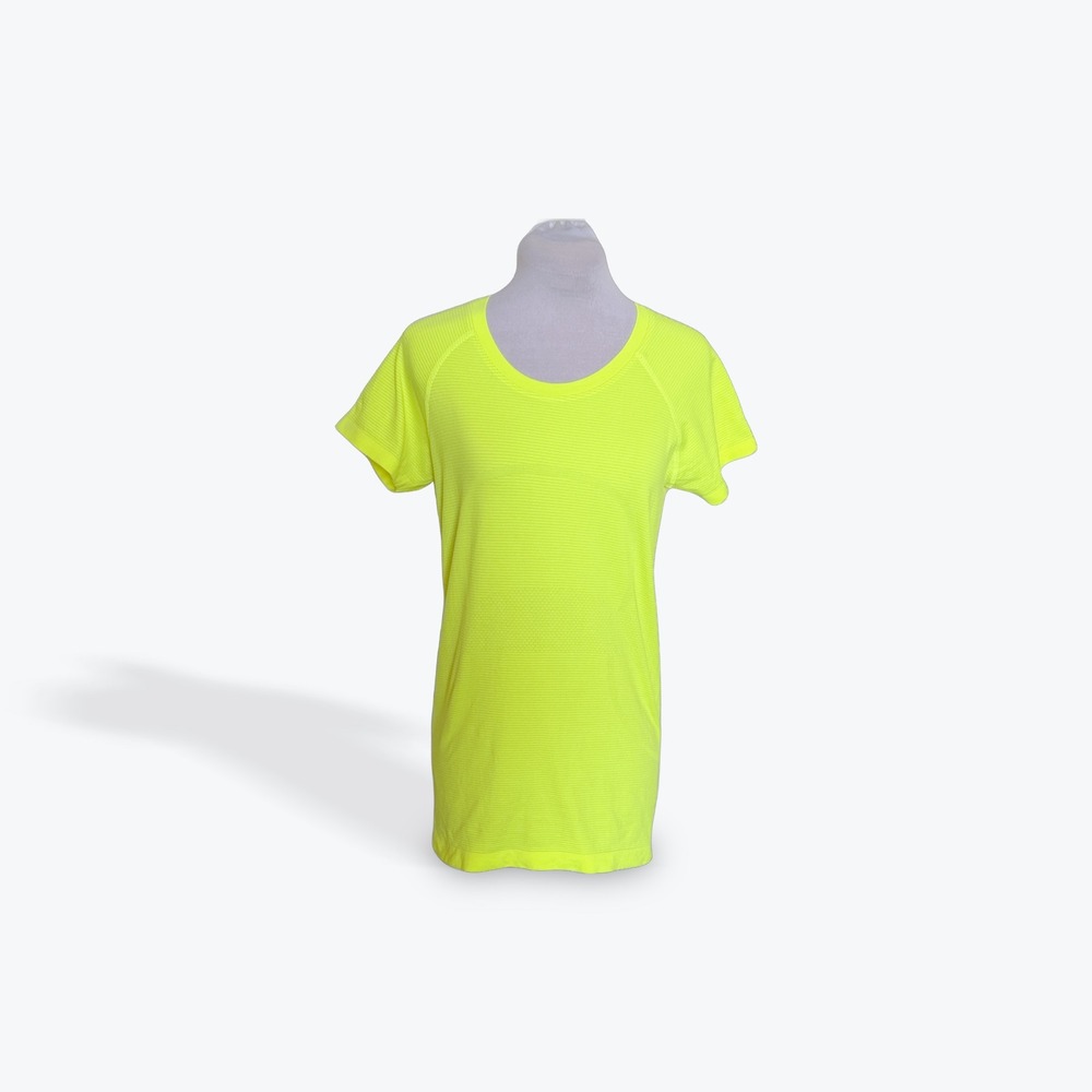 Lululemon Swiftly Tech Short Sleeve Crew Neon Yellow Lime Green Size 8 Top